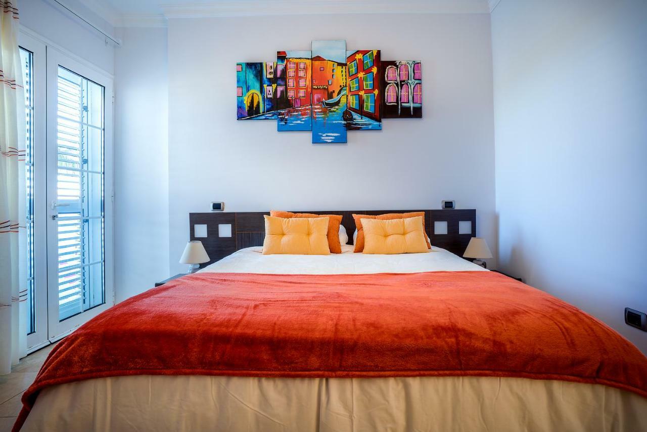 Villa, Private Heated Pool And Jacuzzi . Maspalomas  Bagian luar foto